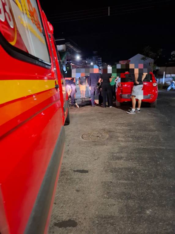 Mulher fica ferida em acidente entre carro e moto em Ijuí - foto 2