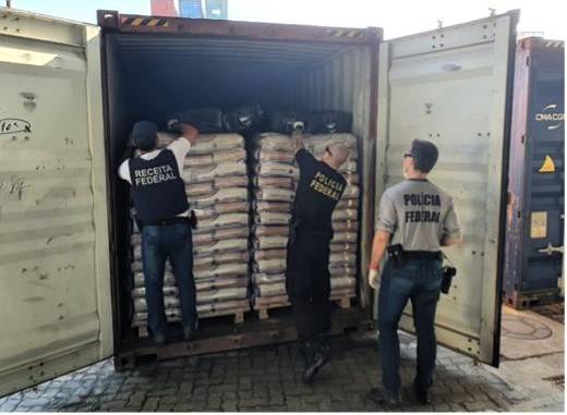 PF deflagra operação de combate ao tráfico transnacional de drogas em portos no sul do país - foto 5