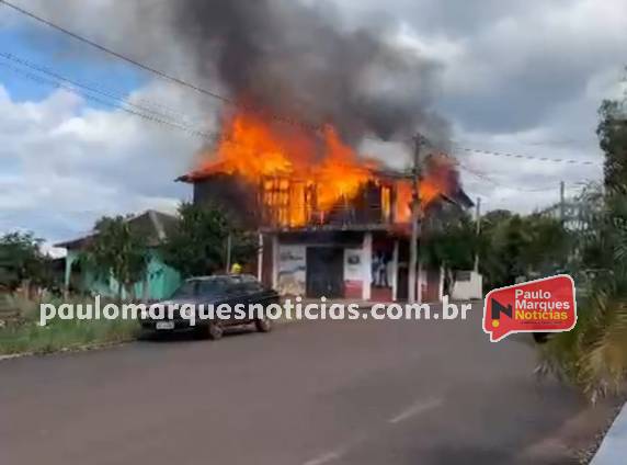 Sinistro atingiu uma casa de dois andares próximo do CTG Sentinela do Rio Grande