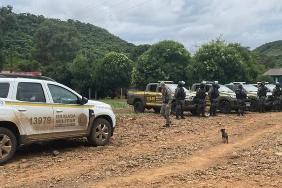 Paola Rodrigues, de 13 anos, foi morta a tiros durante um dos recorrentes conflitos entre grupos rivais na terra indígena. Crime foi em dezembro de 2023