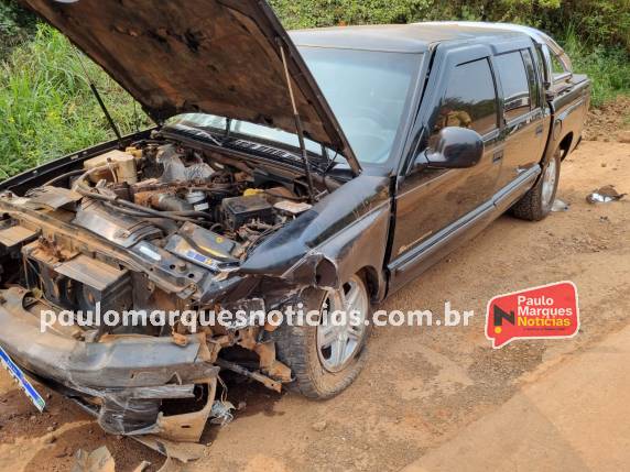 Idoso fica ferido após colisão entre dois veículos na RS-342 em Três de Maio - foto 3