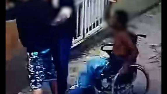 Policial é esfaqueado por cadeirante durante abordagem em Porto Alegre