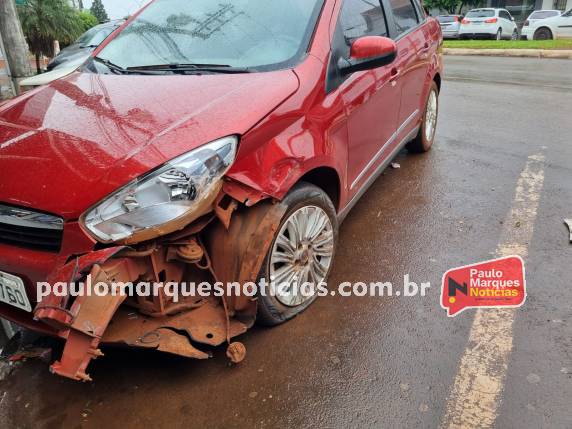Após tentativa de abordagem veículo se envolve em acidente e droga é apreendida pela Polícia Civil, em Três de Maio - foto 4