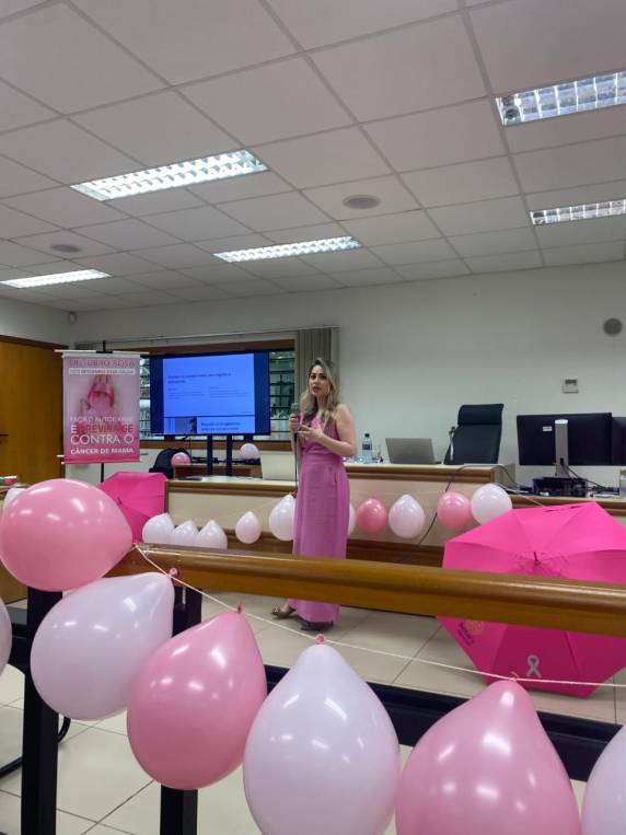 Fórum da Comarca de Três de Maio promoveu um evento especial em apoio à Campanha Outubro Rosa - foto 5