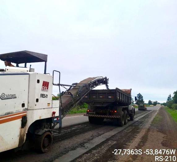 Deputado Classmann confirma com Governo do Estado início das obras de conserva da ERS-210 - foto 3