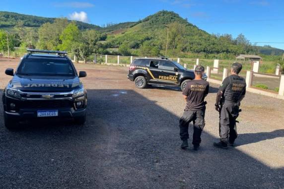 Ação foi realizada após um pedido do Ministério Público, que recebeu uma denúncia sobre o caso
