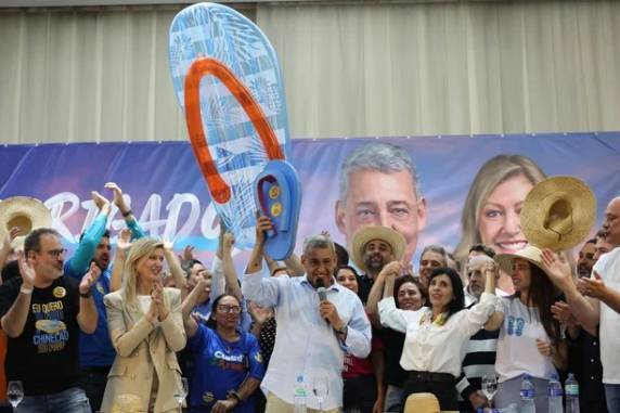 Político do MDB superou Maria do Rosário (PT) no segundo turno e comandará a cidade no período de reconstrução do sistema de proteção contra cheias