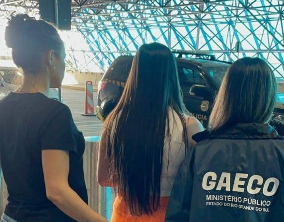 A mulger foi presa no Aeroporto Salgado Filho