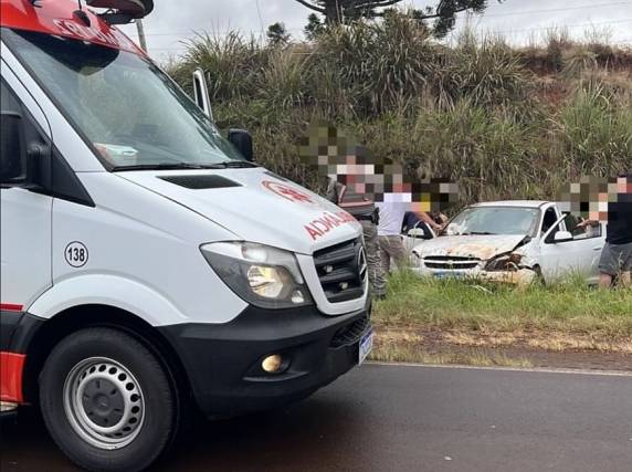 Acidente grave na RS-475 em Getúlio Vargas deixa três feridos - foto 3