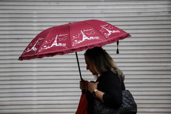Segundo os avisos, a tendência é que chova até 100 milímetros por dia em todo o território gaúcho