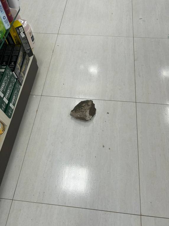 Ladrões arrombam e roubam farmácia no Centro de Tucunduva - foto 4