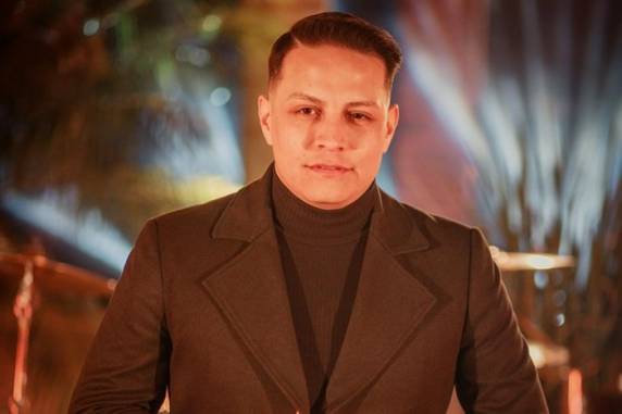 Cantor reconheceu alguns familiares e amigos na tarde deste domingo. Músico sofreu um acidente na RS-307