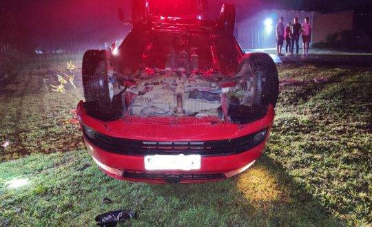 Vítima é esposa do motorista do veículo que não se feriu