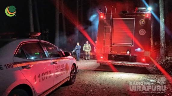 Segundo relatos, um morador das proximidades notou um incêndio na mata e, ao verificar, encontrou lixos queimados e o corpo de um homem entre os destroços.