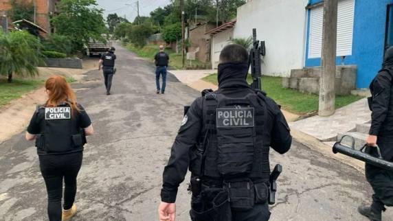 Facção da zona sul de Porto Alegre envolvida em homicídios é alvo de operação da Polícia Civil - foto 3