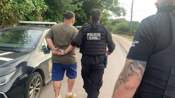 Facção da zona sul de Porto Alegre envolvida em homicídios é alvo de operação da Polícia Civil - foto 7