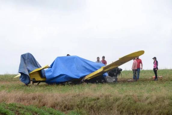 Aeronave teve incêndio no motor durante voo por volta das 10h17min desta quarta (20). Piloto teve ferimentos leves