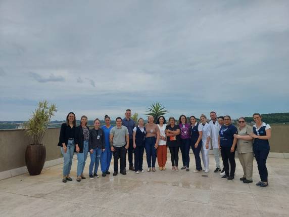 O HVS conquistou o segundo lugar na competição, ficando atrás apenas do Hospital Vozandes Quito, do Equador. Os vídeos vencedores foram exibidos na quarta-feira (13), durante o primeiro dia de programação do Fórum.