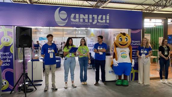 O evento, que aconteceu nesta manhã no estande da Unijuí na Fenasoja, premiou os três melhores trabalhos. 