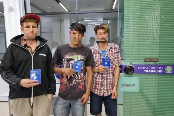 Trabalhadores argentinos mantidos em condições semelhantes à escravidão são resgatados durante operação em Arvorezinha - foto 3