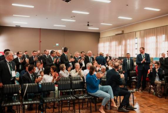 Fabiano Soltis é anunciado como vice-presidente da Fenasoja 2026 - foto 4