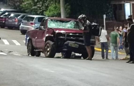 Motociclista fica ferido em acidente no Centro de Santa Rosa - foto 2
