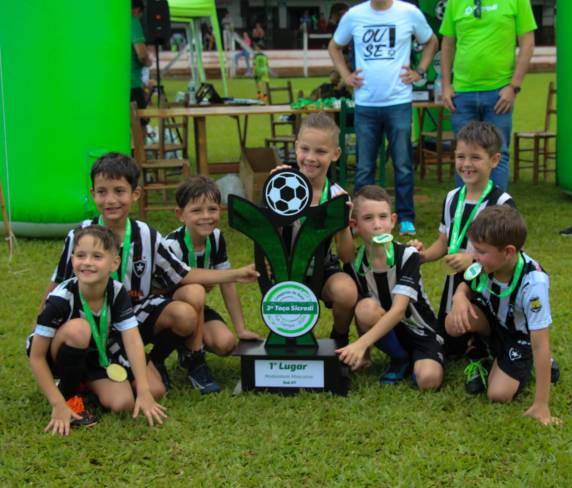 Taça Sicredi premiou os vencedores das categorias Sub 7, Sub 9 e Sub 11 - foto 2