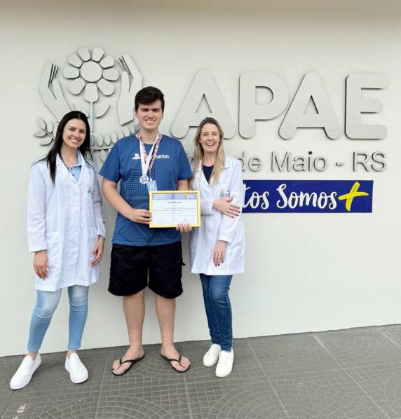 William participou na modalidade Científica, com o trabalho 'Energia Maremotriz', conquistando o segundo lugar.