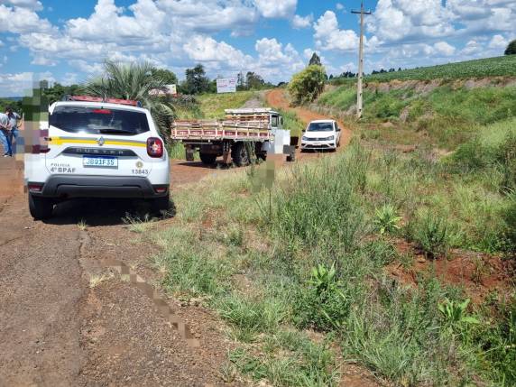 Motociclista fica ferido em acidente na BR-472 - foto 2
