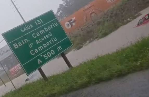 Balneário Camboriú e Itajaí registram mais de 110mm de chuva em três horas - foto 3