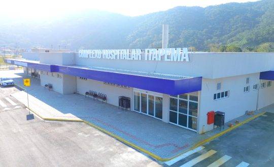 Iniciativa beneficiará 100 pacientes e amplia atendimento oftalmológico