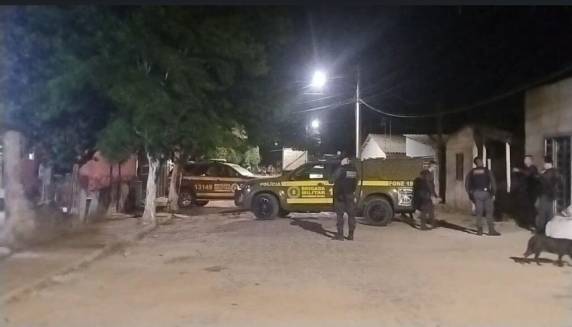 A ação ocorreu após abordagem a indivíduos ligados a uma facção criminosa que atua na região.