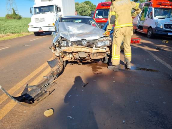 Casal de idosos fica ferido após colisão entre veículos na BR-472 em Três de Maio - foto 2