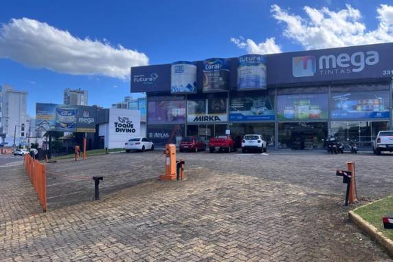 Motoristas podem estacionar em vagas exclusivas para clientes; saiba o que diz a lei - foto 3