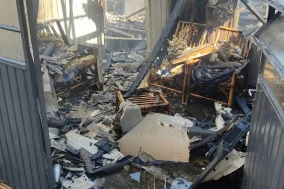 Homem morre e criança de 7 anos está ferida em estado grave em incêndio em residência, em Três Passos - foto 3