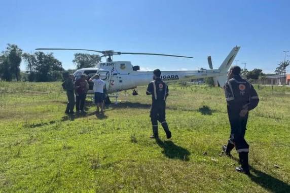 Duas pessoas foram encontradas e encaminhadas para receber atendimento médico. Elas saíram de Porto Alegre, no domingo (2), com destino a São Lourenço do Sul