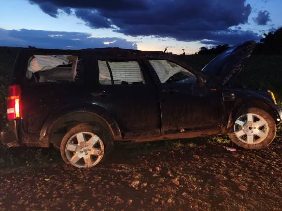 O acidente aconteceu na localidade de Esquina Hettwer; os feridos foram socorridos pelo Corpo de Bombeiros