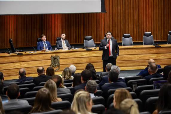 Técnicas de acusação e debate sobre vítimas encerram Congresso Nacional do Júri em Porto Alegre - foto 3