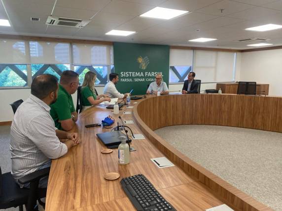 Diretoria da Expofeira 2025 cumpre agenda na capital gaúcha - foto 4