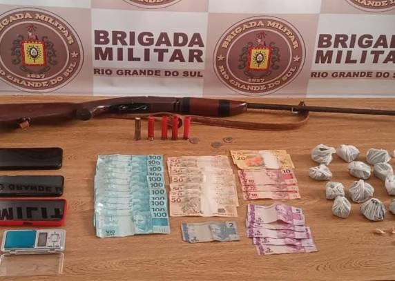 O indivíduo fou apresentado na Delegacia de Polícia