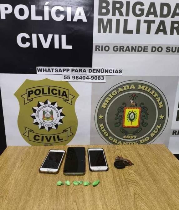 A mulher foi capturada em casa, no bairro Oriental