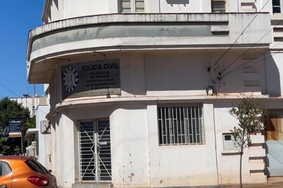 Episódio teria acontecido em 23 de fevereiro, depois de gravação de conteúdos de culinária. Processo foi remetido à Justiça