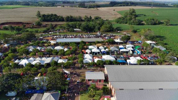 A feira será realizada de 10 a 13 de abril, no Parque José Reinoldo Steffen, em Santo Cristo