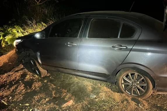 Jovem de 25 estava com filho de dois anos e outra duas mulheres no veículo