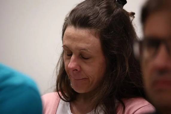 Graciele Ugulini foi condenada por homicídio quadruplamente qualificado e ocultação de cadáver. Segundo o juiz, ela cumpriu os requisitos para progressão