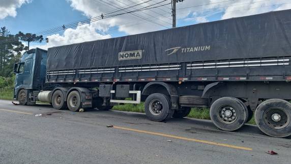 Motoristas param em rodovia para verificar acidente e morrem atropelados por moto em SC - foto 3