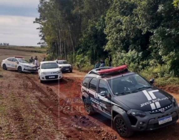 O caso será investigado para apurar as circunstâncias da morte e buscar a identificação da ossada.