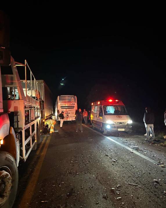 Colisão frontal deixa uma pessoa morta na BR-386 em Mormaço - foto 3