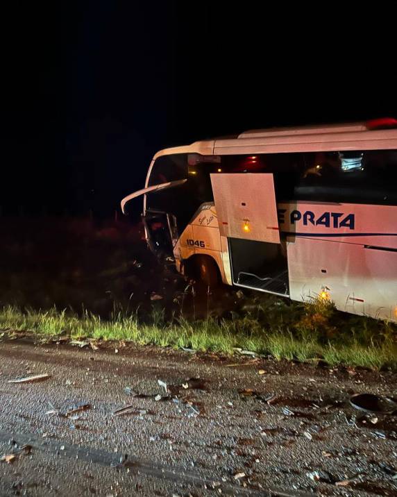 Colisão frontal deixa uma pessoa morta na BR-386 em Mormaço - foto 4