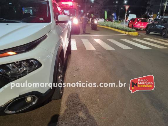 Acidente entre caminhonete e motocicleta mobilizou a guarnição do Corpo de Bombeiros, em Três de Maio - foto 2